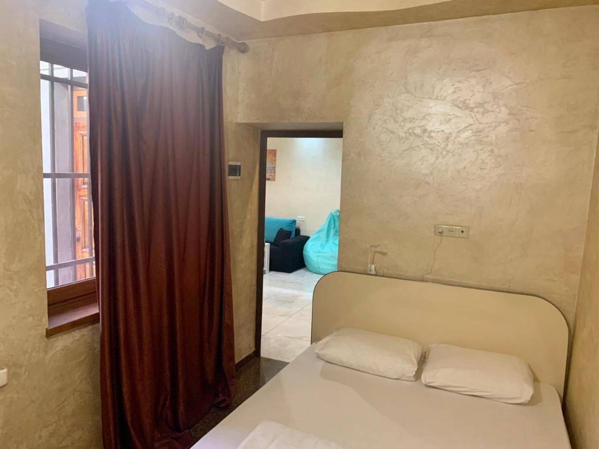 Luxury Apartment With Jacuzzi On Republic Square Jerevan Eksteriør bilde
